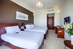 Green Apple Hotel