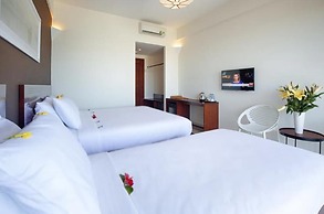 Green Apple Hotel