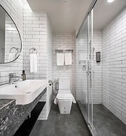 Mii Hotel Srinakarin