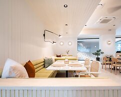 Mii Hotel Srinakarin