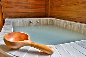 Gorgeous Hot Spring Resort