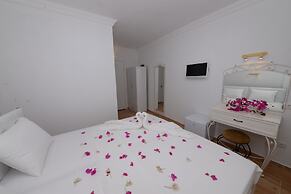 Neruda Hotel