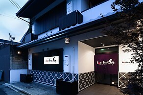 Bochibochi Karasuma