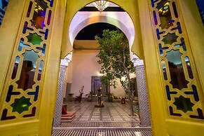 Riad Amor