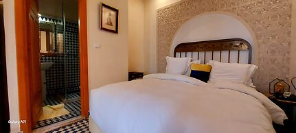 Riad Amor