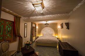 Riad Amor
