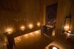 Riad Amor