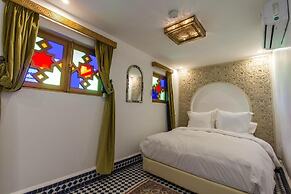 Riad Amor