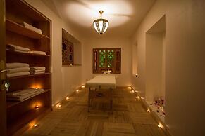 Riad Amor