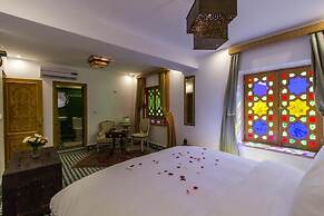 Riad Amor