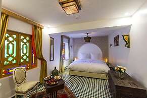 Riad Amor