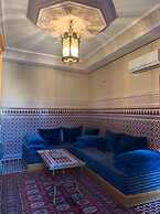 Riad Amor