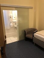Alpha Hotel-Pension