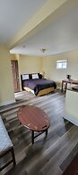 North Shore Wayside Inn