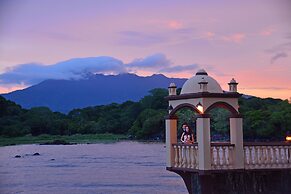 Hotel El Reith Lake Granada Nicaragua