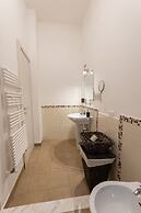 B&B Cairoli