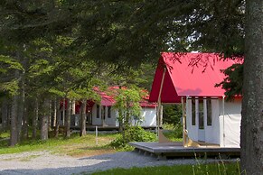 Maisonnettes Camping de la Baie de Perce
