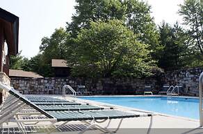 Giant City Lodge
