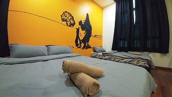 Holi 1Medini Suites