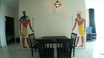 Holi 1Medini Suites