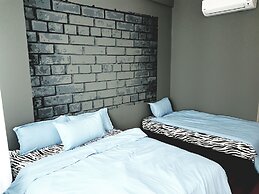 Holi 1Medini Suites