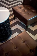 Vouk Hotel Suites