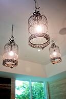 Vouk Hotel Suites