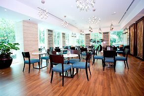 Vouk Hotel Suites