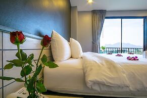 C Cha-am Hotel