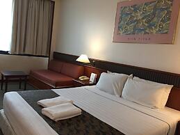 Park Avenue Hotel