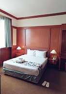 Park Avenue Hotel