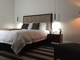 Ellen Hotel
