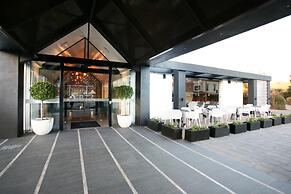 Ellen Hotel