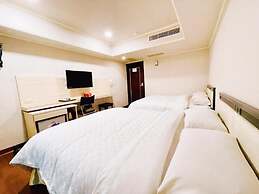 Spring Art Hotel