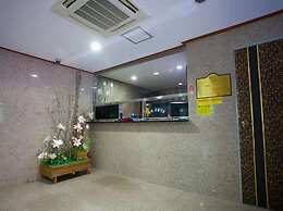 Hue Hotel
