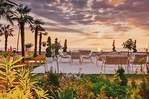 Dreamland Oasis Resort & Spa