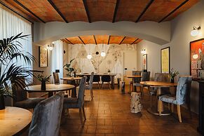 Tenuta Borgo Santa Cecilia
