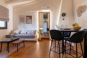 Despoina Apartments by Estia