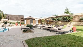 Despoina Apartments by Estia