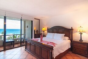 Solymar Condo by Casago