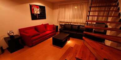 Giakor Suites