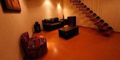 Giakor Suites