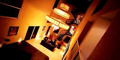 Giakor Suites