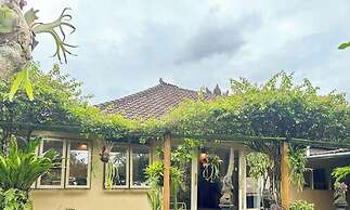 Devi's Place