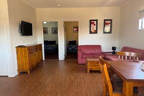 Sundowner Cabin and Tourist Park