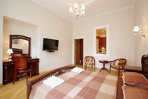 ASAO Apartments Walking Center Zone