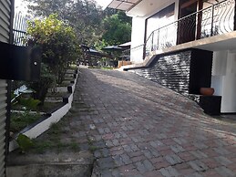 New Kandy Residence
