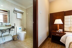 Nhat Minh Hotel and Apartment