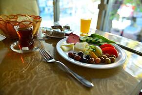 Kıvrak Hotel