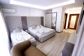 Kıvrak Hotel